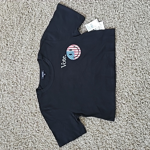 NWT la la land Creative Co. Vote Graphic Tee Cropped Tshirt Medium Oversized - Picture 2 of 4